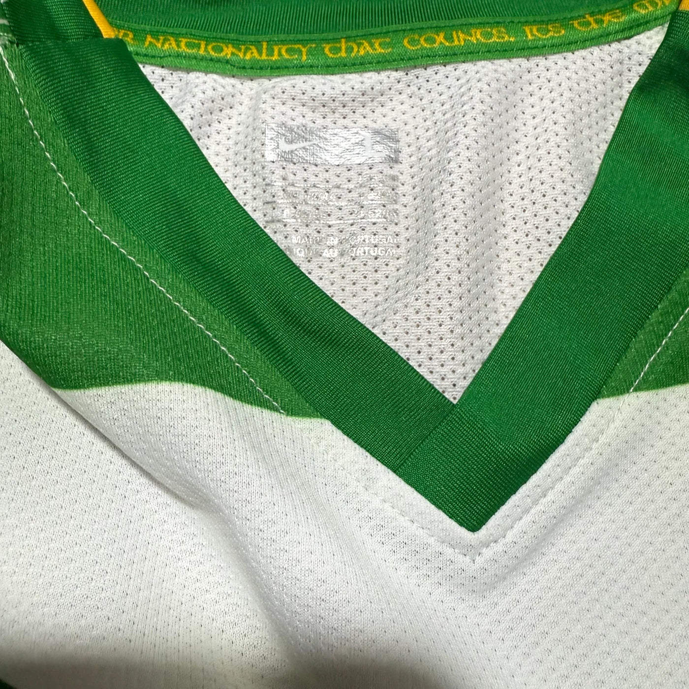 Celtic Home Shirt 2008 - 2009 (L) Caldwell 5 - Matchworn + Signed